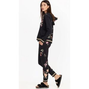 Johnny Was Vienna French Terry Embroidered Jogger in Black size Medium